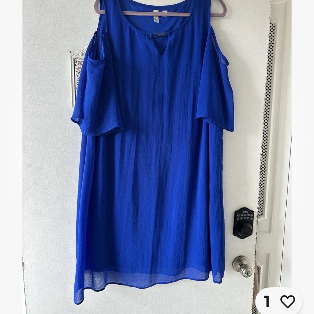 TACERA, sapphire blue Shoulder, Dress w/Keyhole Front & Metal Accent. 2X $14.00